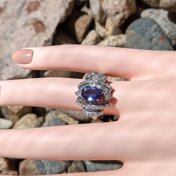 14k Tanzanite Diamond Cocktail Ring - Picture 7 of 8